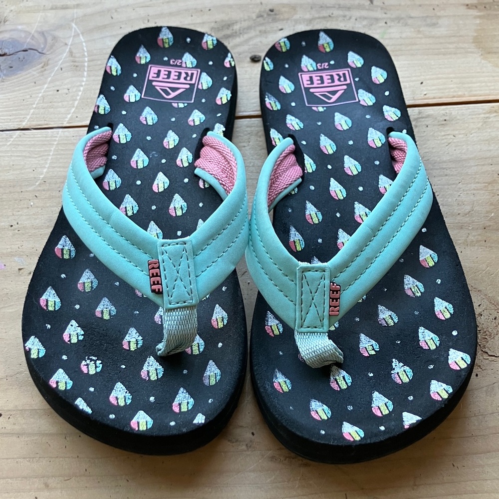 Reef Flip Flop Sandals Sz 2/3